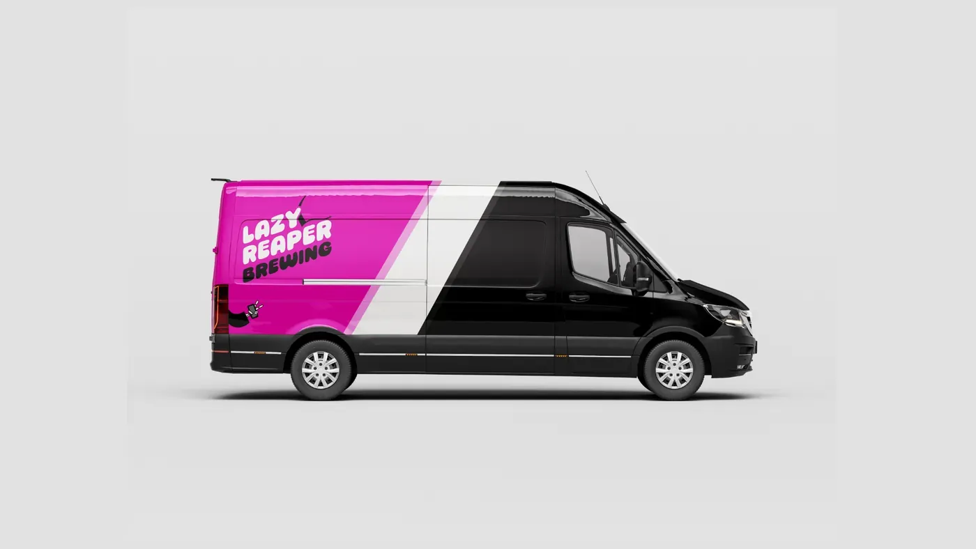 Folierter Lieferwagen der Lazy Reaper Brauerei